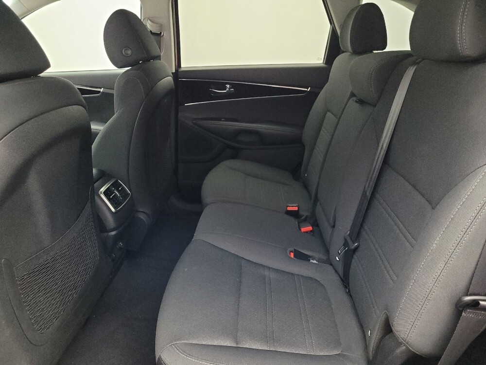 2020 Kia Sorento in Gainesville, FL 32609 - 18112447 18