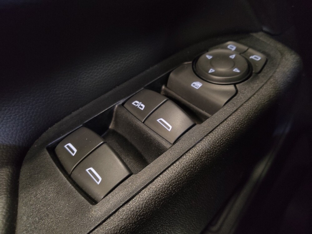 2018 Chevrolet Equinox in Jacksonville, FL 32225 - 18112451 27