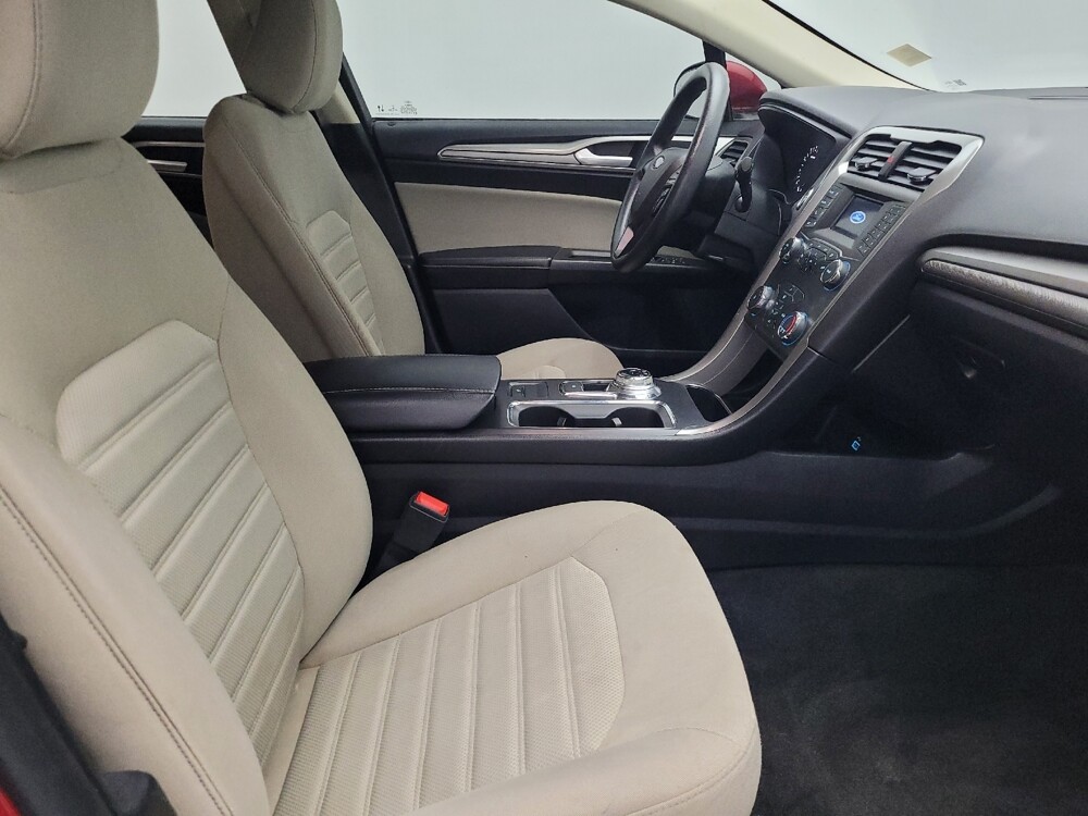 2020 Ford Fusion in Orlando, FL 32808 - 18112457 21