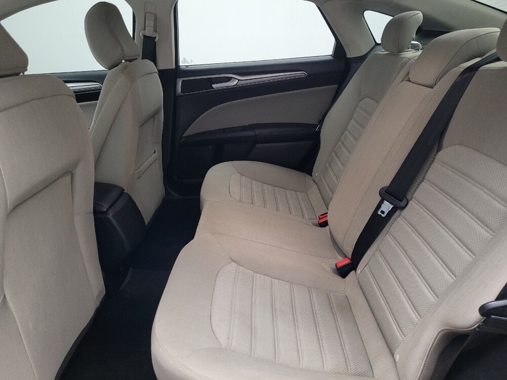 2020 Ford Fusion in Orlando, FL 32808 - 18112457 18