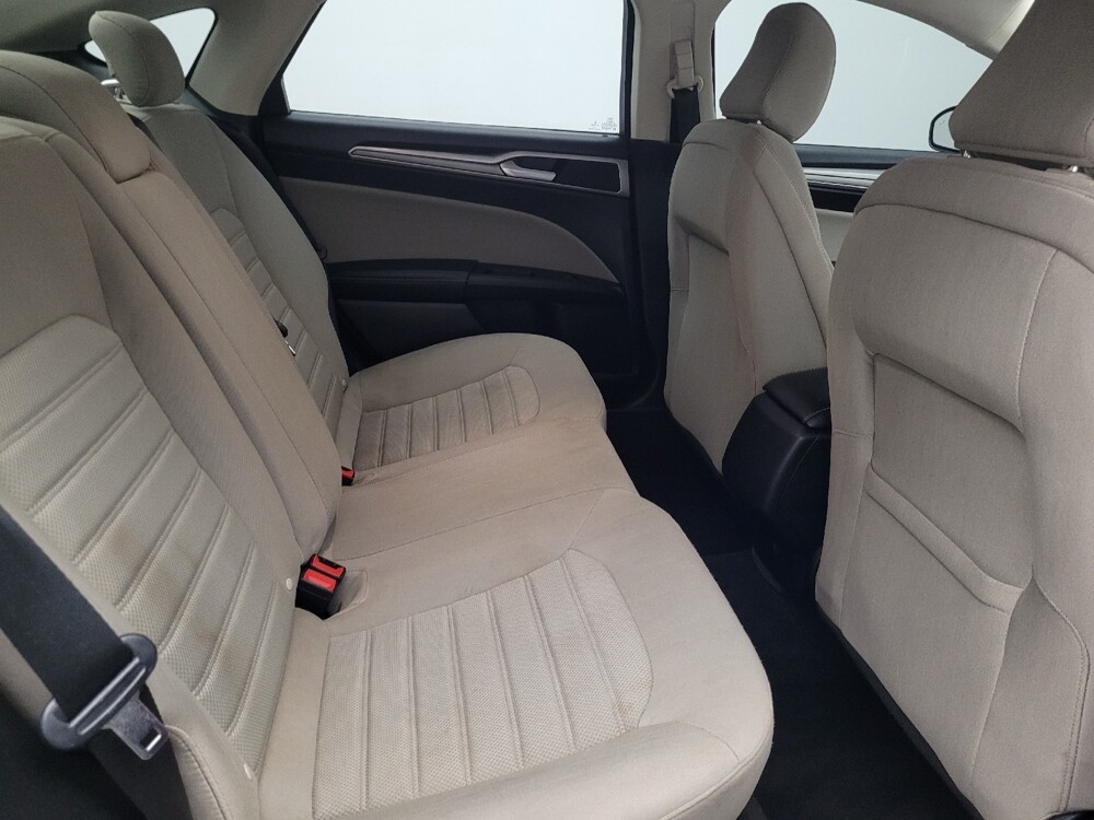 2020 Ford Fusion in Orlando, FL 32808 - 18112457 19