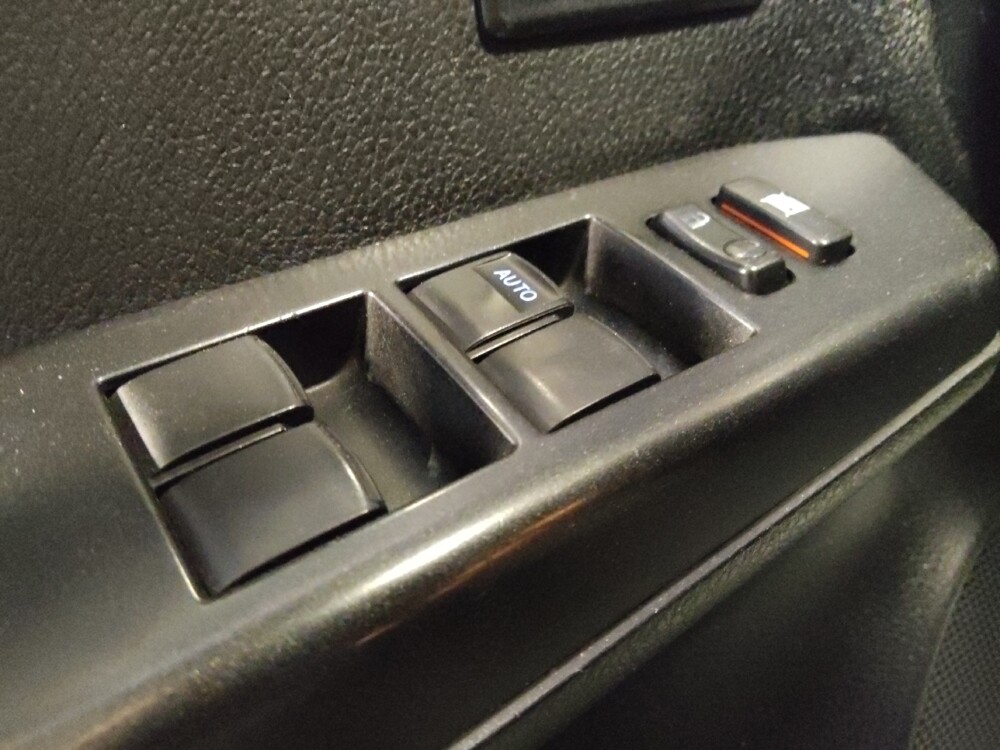 2017 Toyota RAV4 in Phoenix, AZ 85022 - 18112465 27