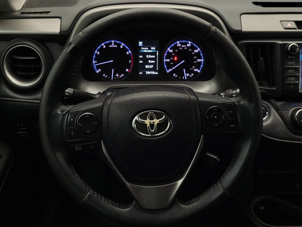 2017 Toyota RAV4 in Phoenix, AZ 85022 - 18112465 22