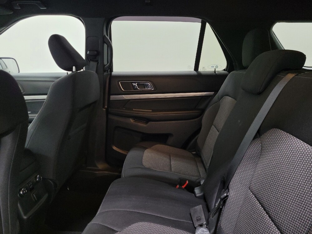 2019 Ford Explorer in Pittsburgh, PA 15236 - 18112470 18