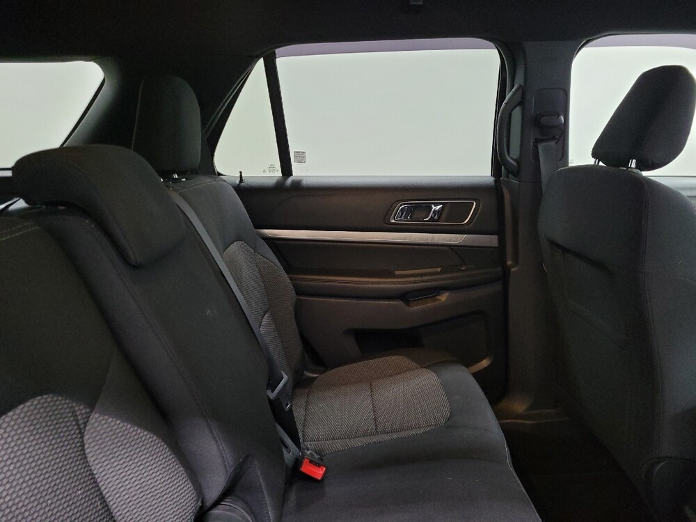 2019 Ford Explorer in Pittsburgh, PA 15236 - 18112470 19