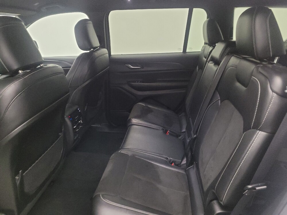 2024 Jeep Grand Cherokee L in Louisville, KY 40258 - 18112478 18