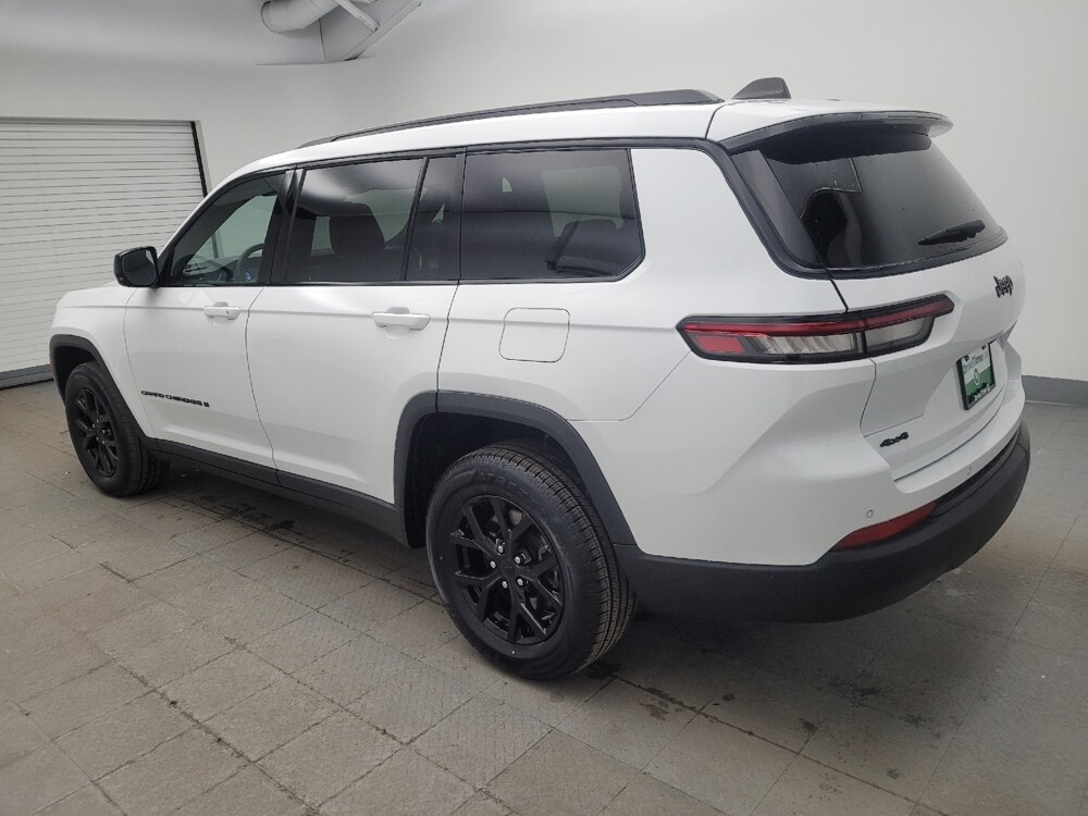 2024 Jeep Grand Cherokee L in Louisville, KY 40258 - 18112478 3