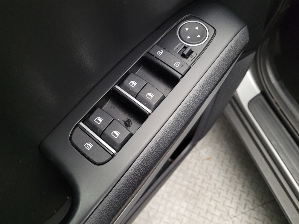 2023 Kia Soul in Torrance, CA 90504 - 18112480 27