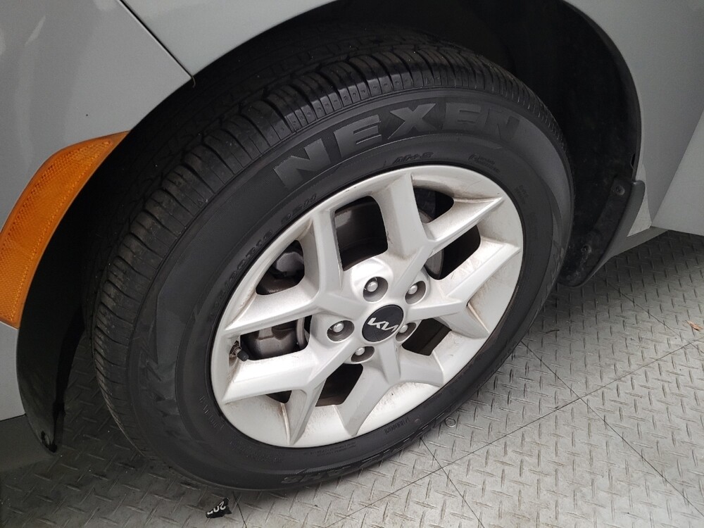 2023 Kia Soul in Torrance, CA 90504 - 18112480 31