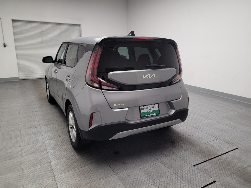 2023 Kia Soul in Torrance, CA 90504 - 18112480 6