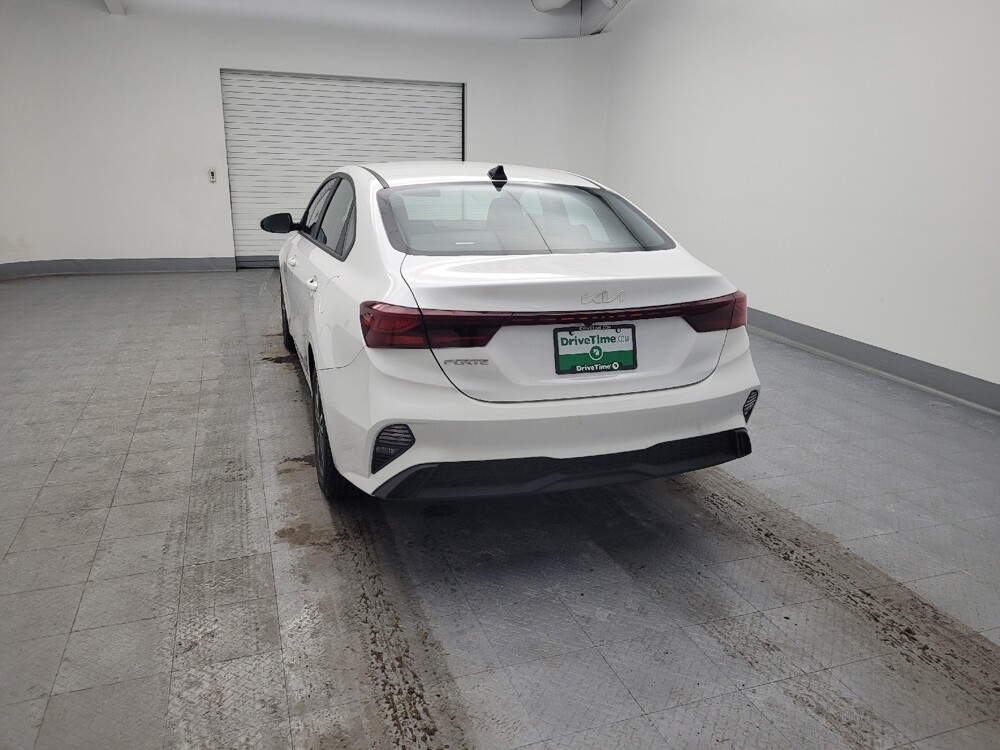 2023 Kia Forte in Maple Heights, OH 44137 - 18112484 6