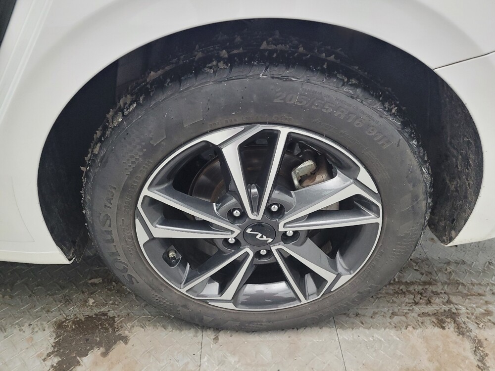 2023 Kia Forte in Maple Heights, OH 44137 - 18112484 31