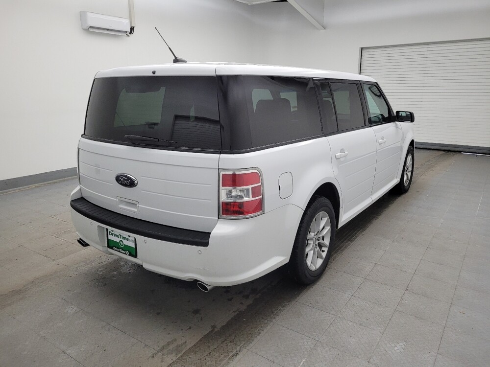 2014 Ford Flex in Maple Heights, OH 44137 - 18112485 9