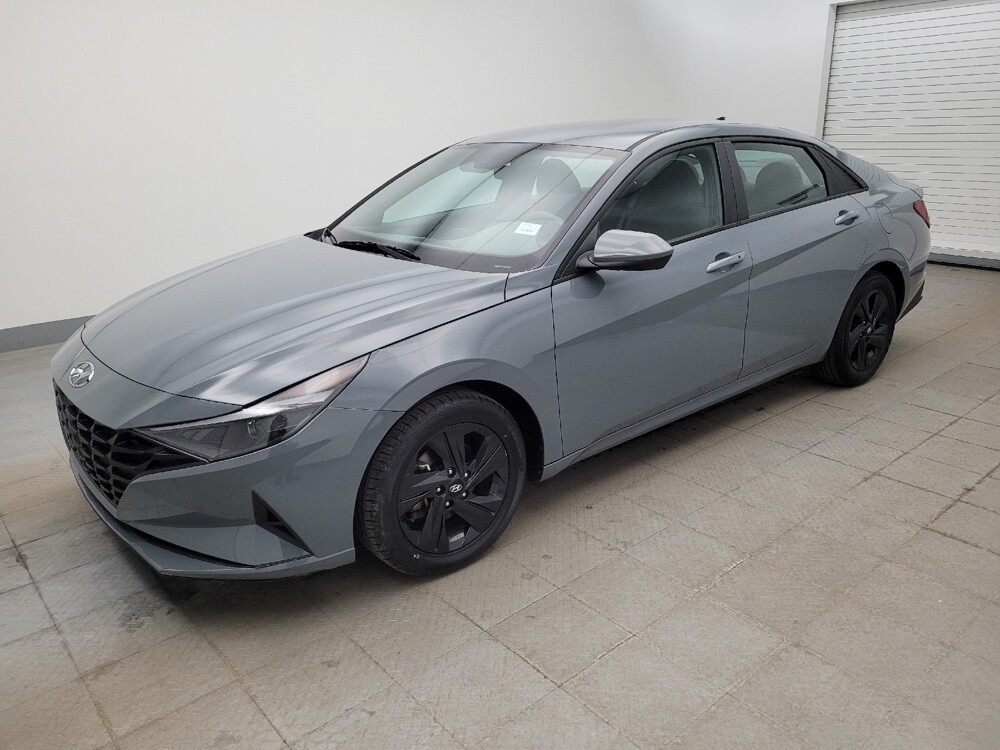 2023 Hyundai Elantra in Maple Heights, OH 44137 - 18112488 2