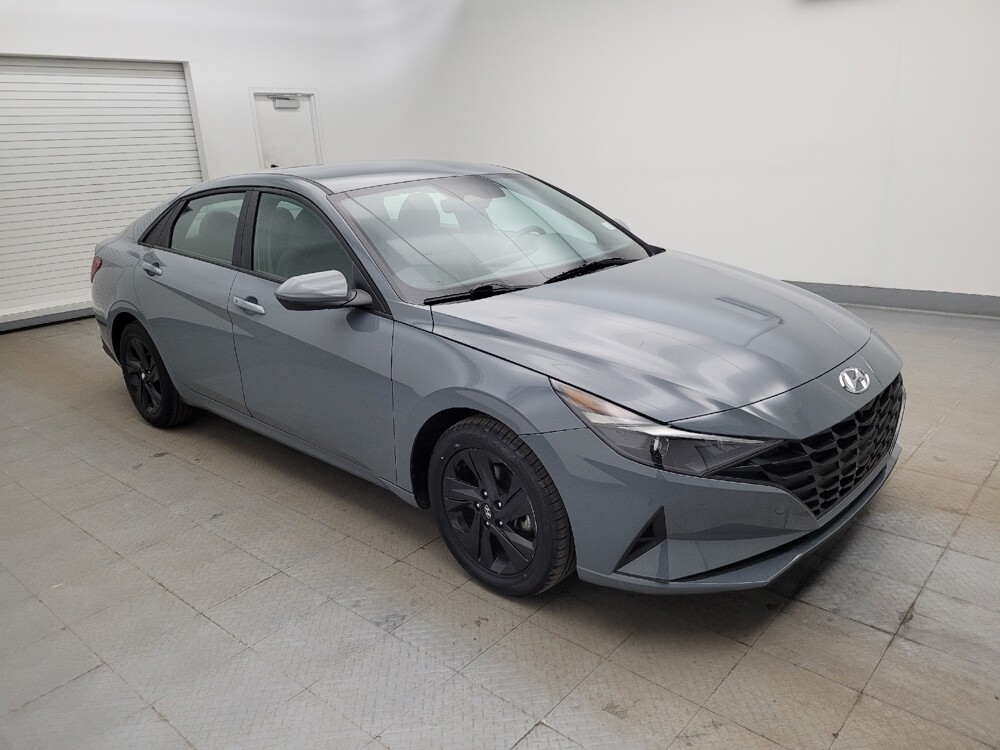 2023 Hyundai Elantra in Maple Heights, OH 44137 - 18112488 11