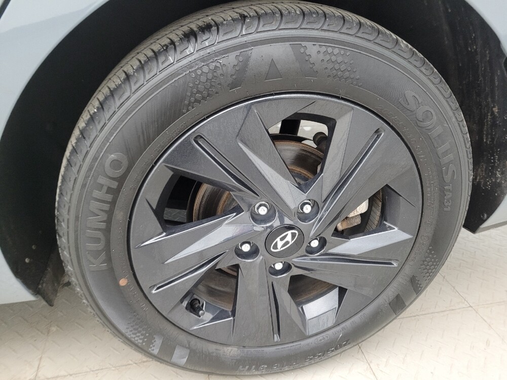 2023 Hyundai Elantra in Maple Heights, OH 44137 - 18112488 31