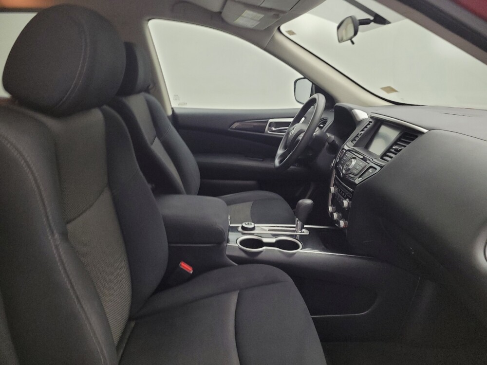 2017 Nissan Pathfinder in Louisville, KY 40258 - 18112493 21