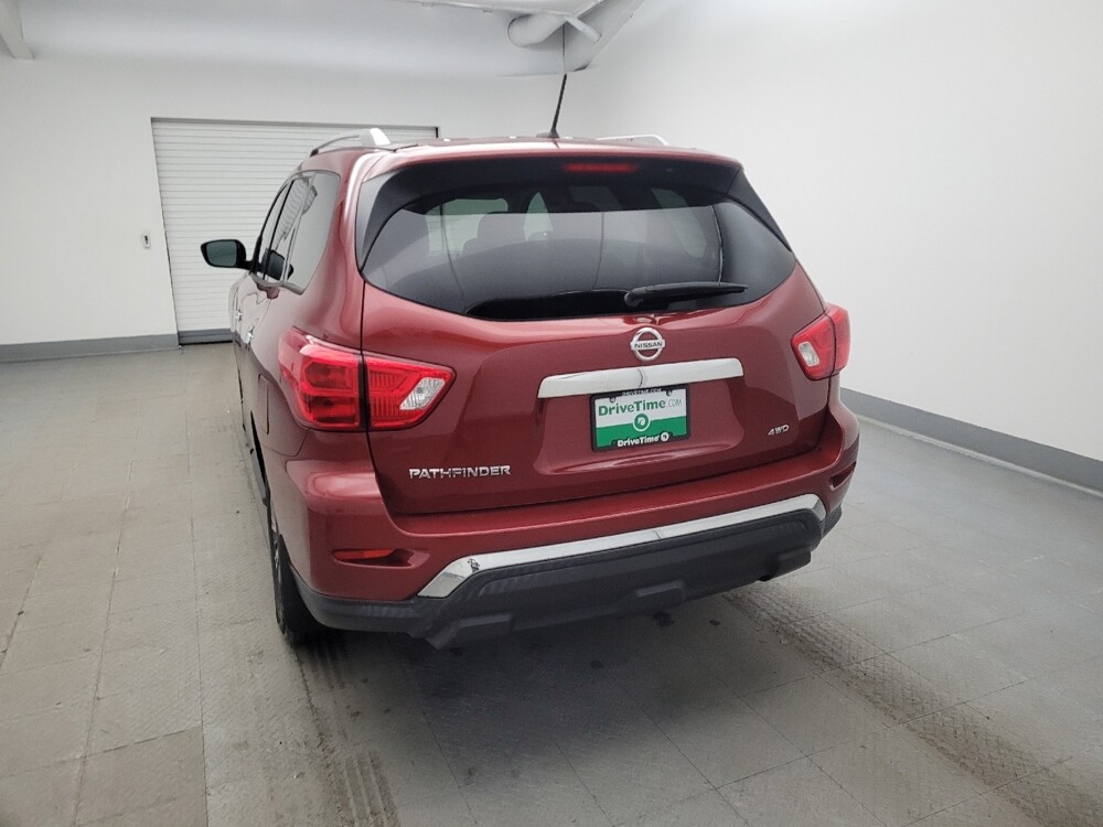 2017 Nissan Pathfinder in Louisville, KY 40258 - 18112493 6