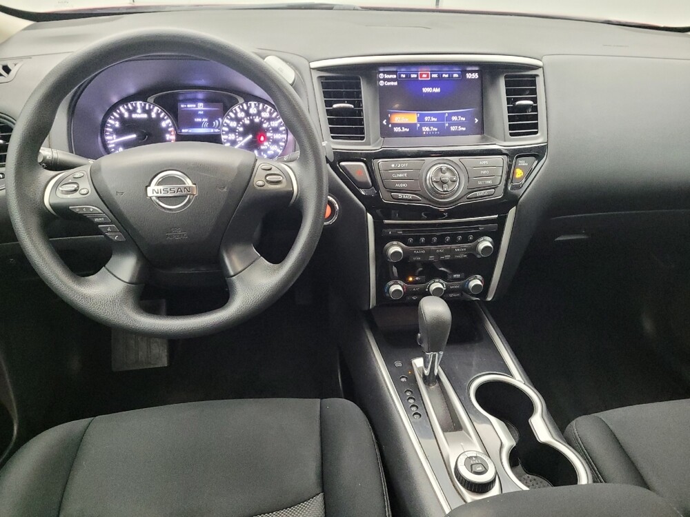 2017 Nissan Pathfinder in Louisville, KY 40258 - 18112493 22