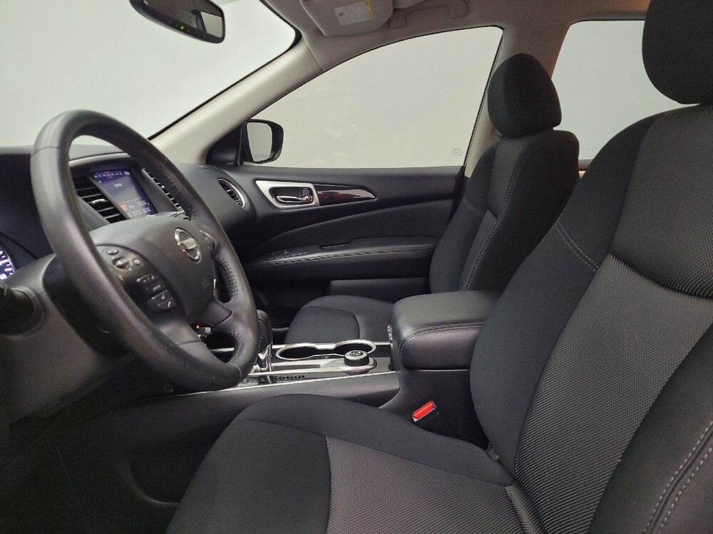 2020 Nissan Pathfinder in Louisville, KY 40258 - 18112494 17