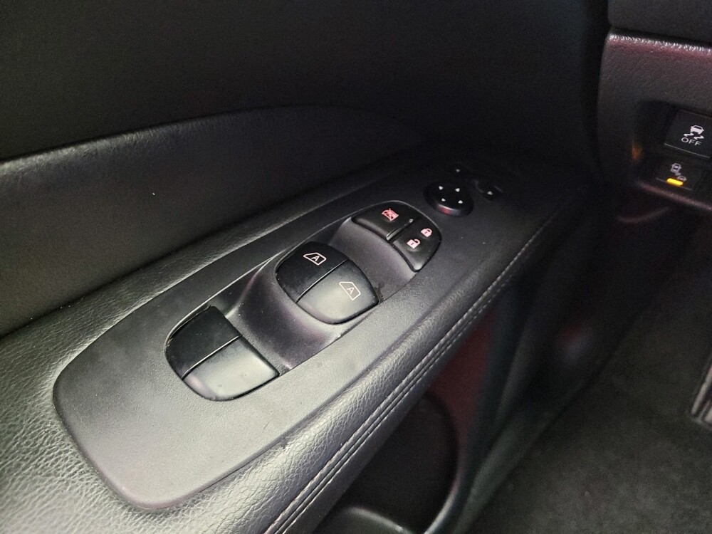 2020 Nissan Pathfinder in Louisville, KY 40258 - 18112494 27