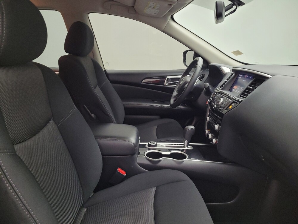 2020 Nissan Pathfinder in Louisville, KY 40258 - 18112494 21