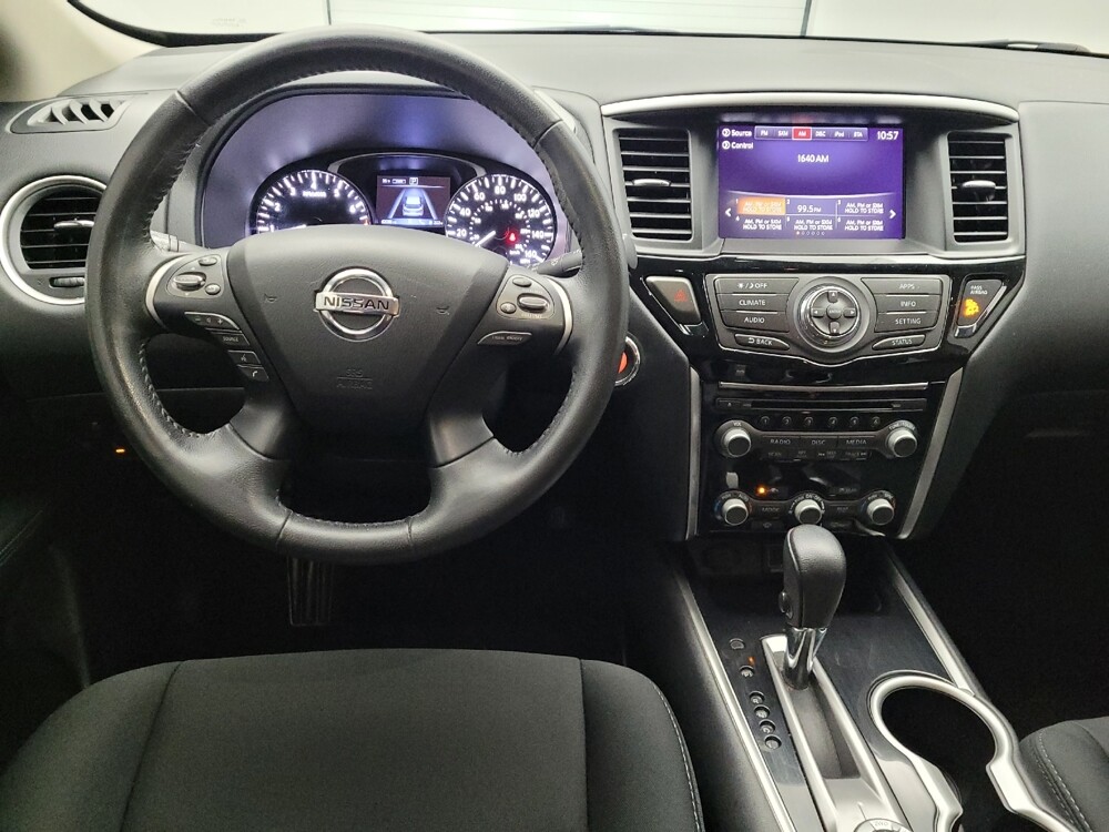 2020 Nissan Pathfinder in Louisville, KY 40258 - 18112494 22