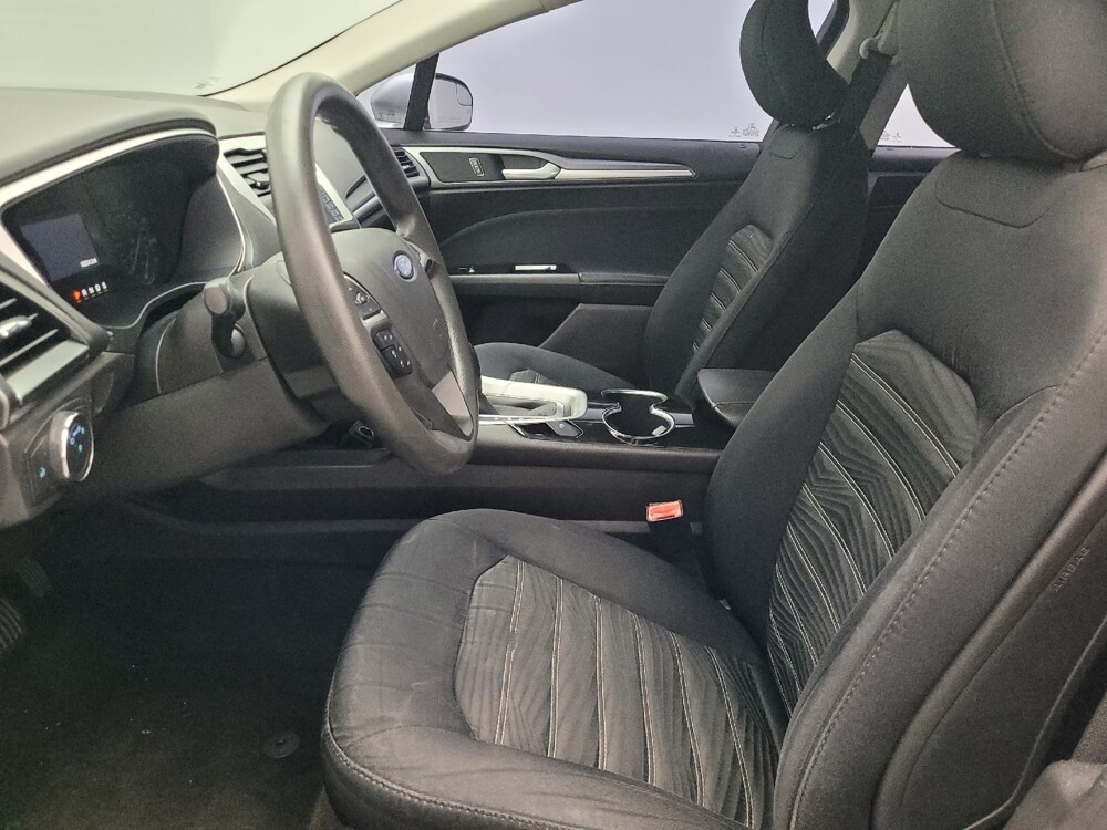 2016 Ford Fusion in Mobile, AL 36606 - 18112499 17