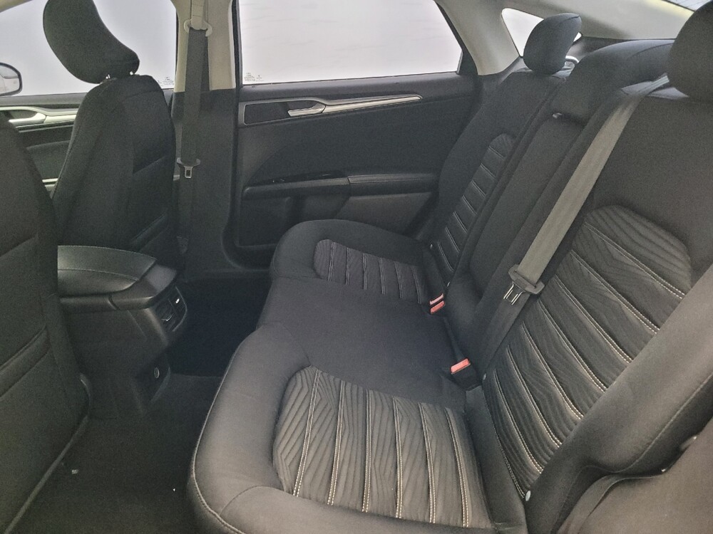 2016 Ford Fusion in Mobile, AL 36606 - 18112499 18