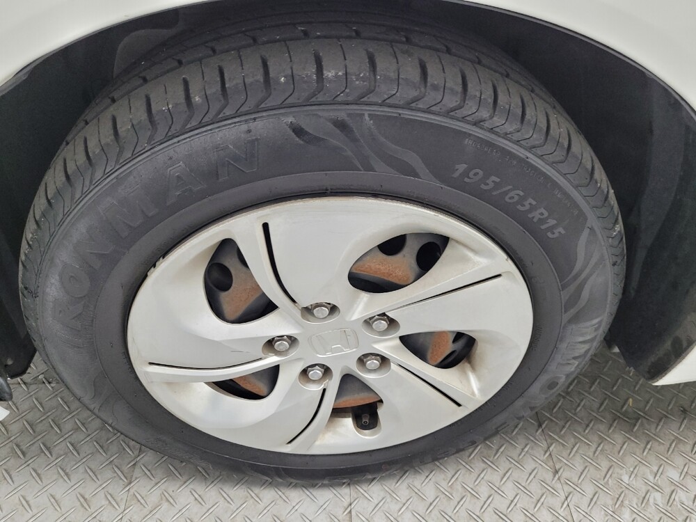 2015 Honda Civic in Las Vegas, NV 89104 - 18112502 31