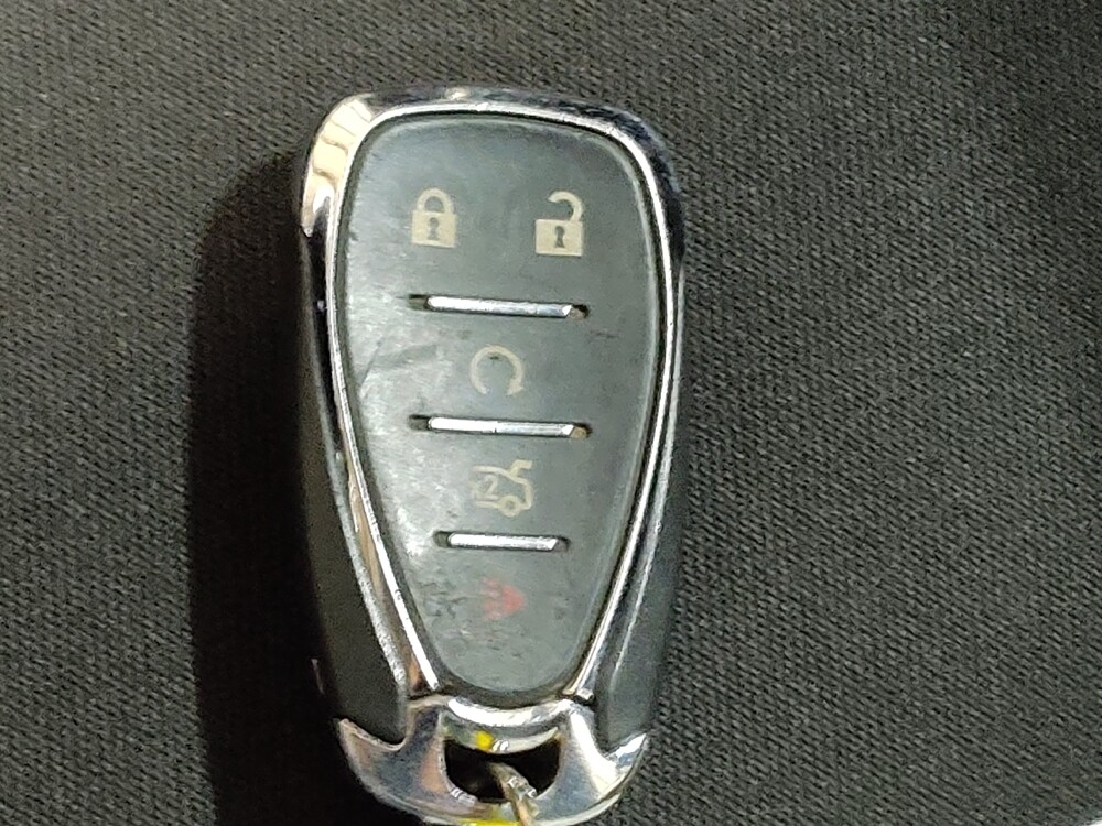 2023 Chevrolet Malibu in Tulsa, OK 74145 - 18112504 32