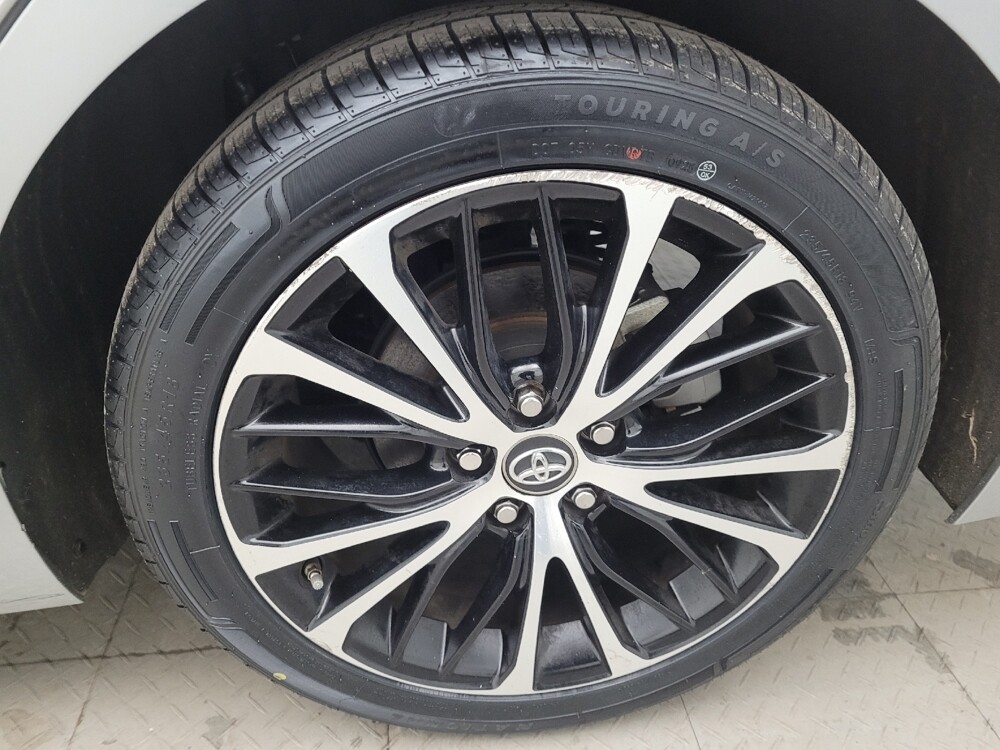 2019 Toyota Camry in Toledo, OH 43617 - 18112506 31