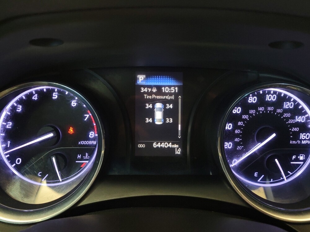 2019 Toyota Camry in Toledo, OH 43617 - 18112506 23