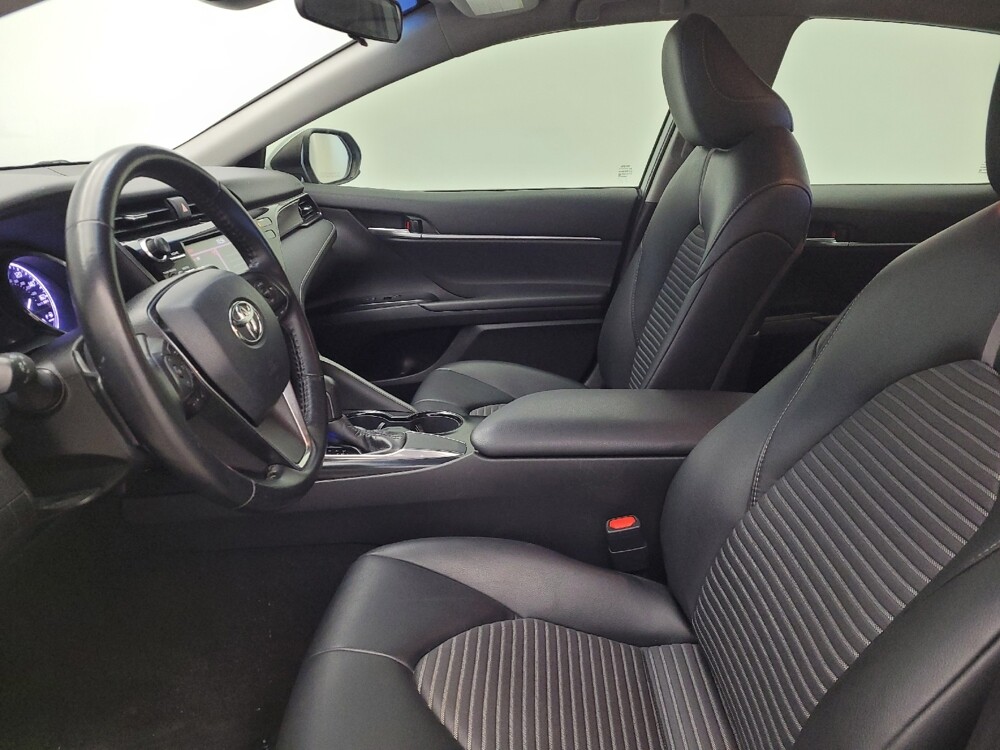 2019 Toyota Camry in Toledo, OH 43617 - 18112506 17