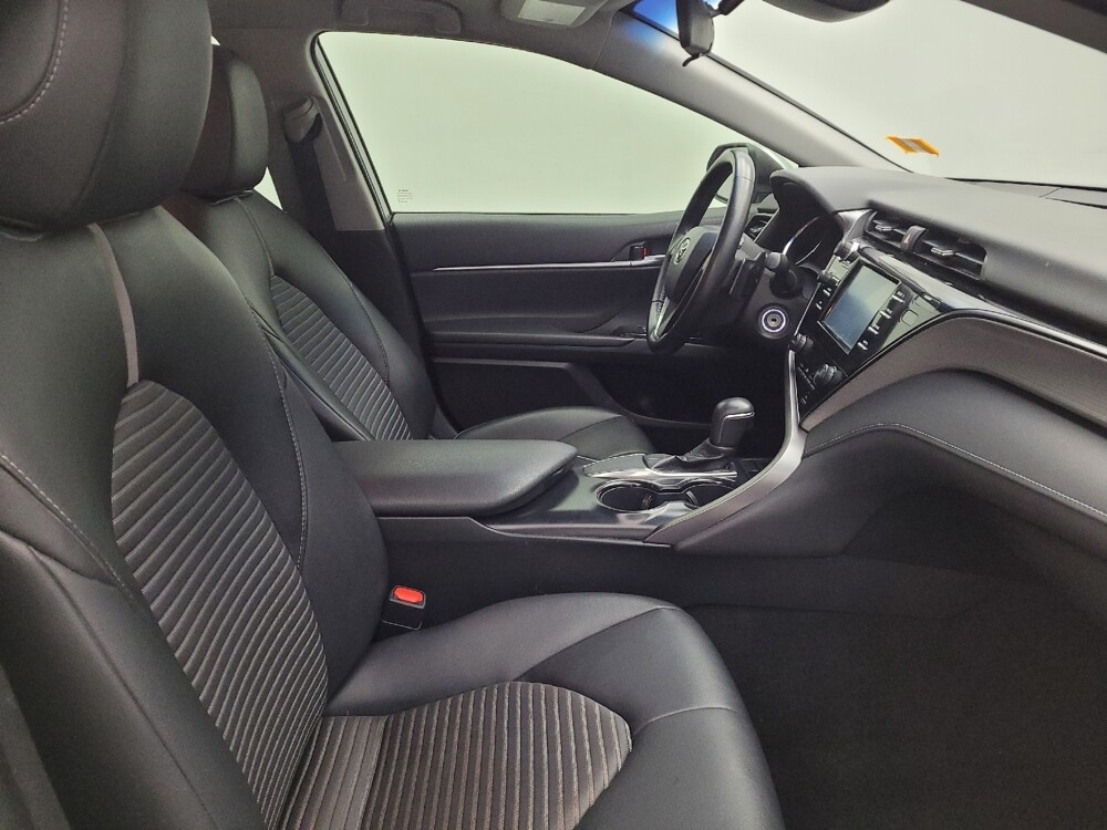 2019 Toyota Camry in Toledo, OH 43617 - 18112506 21