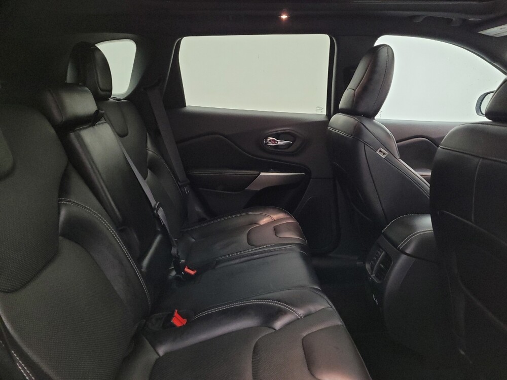 2021 Jeep Cherokee in Toledo, OH 43617 - 18112508 19