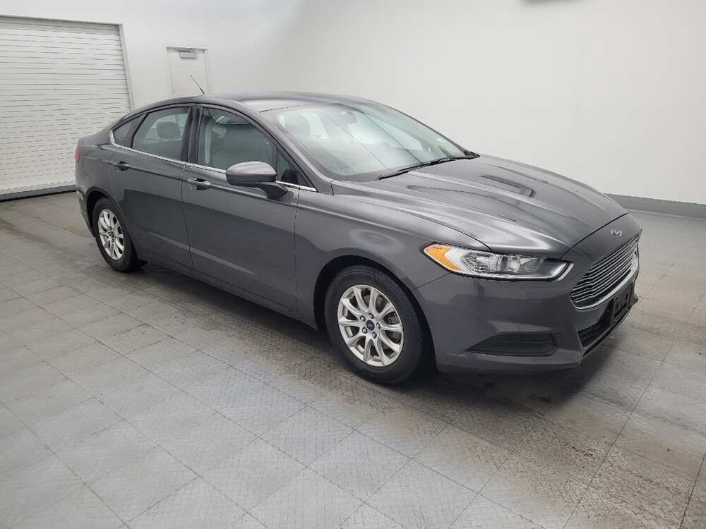 2016 Ford Fusion in Maple Heights, OH 44137 - 18112509 11