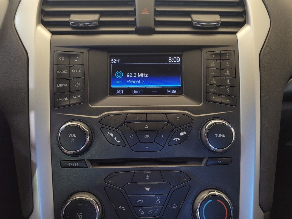 2016 Ford Fusion in Maple Heights, OH 44137 - 18112509 25