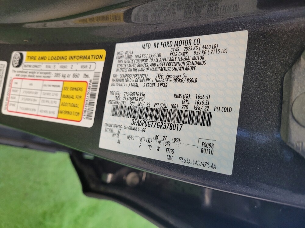 2016 Ford Fusion in Maple Heights, OH 44137 - 18112509 33