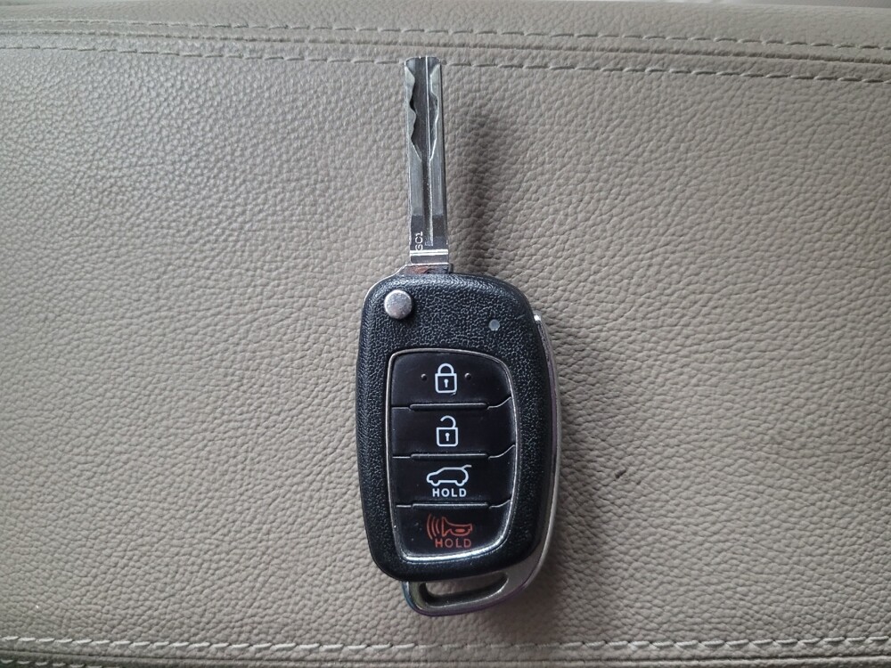 2017 Hyundai Tucson in Pelham, AL 35124 - 18112510 32