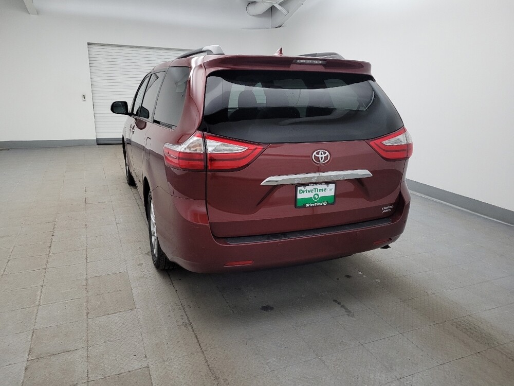 2017 Toyota Sienna in Columbus, OH 43228 - 18112511 6