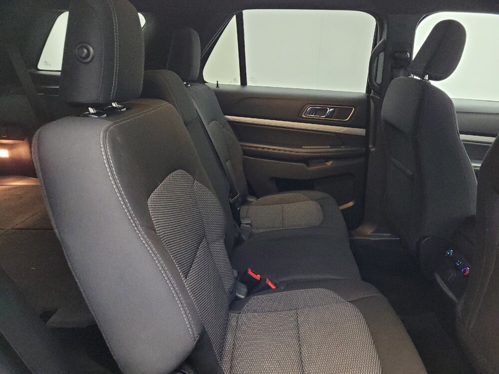 2018 Ford Explorer in Gastonia, NC 28056 - 18112517 19