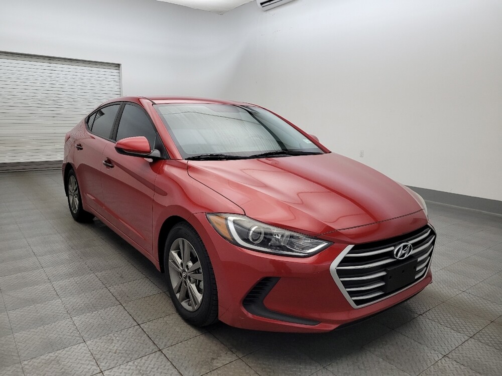 2018 Hyundai Elantra in Glendale, AZ 85301 - 18112520 13