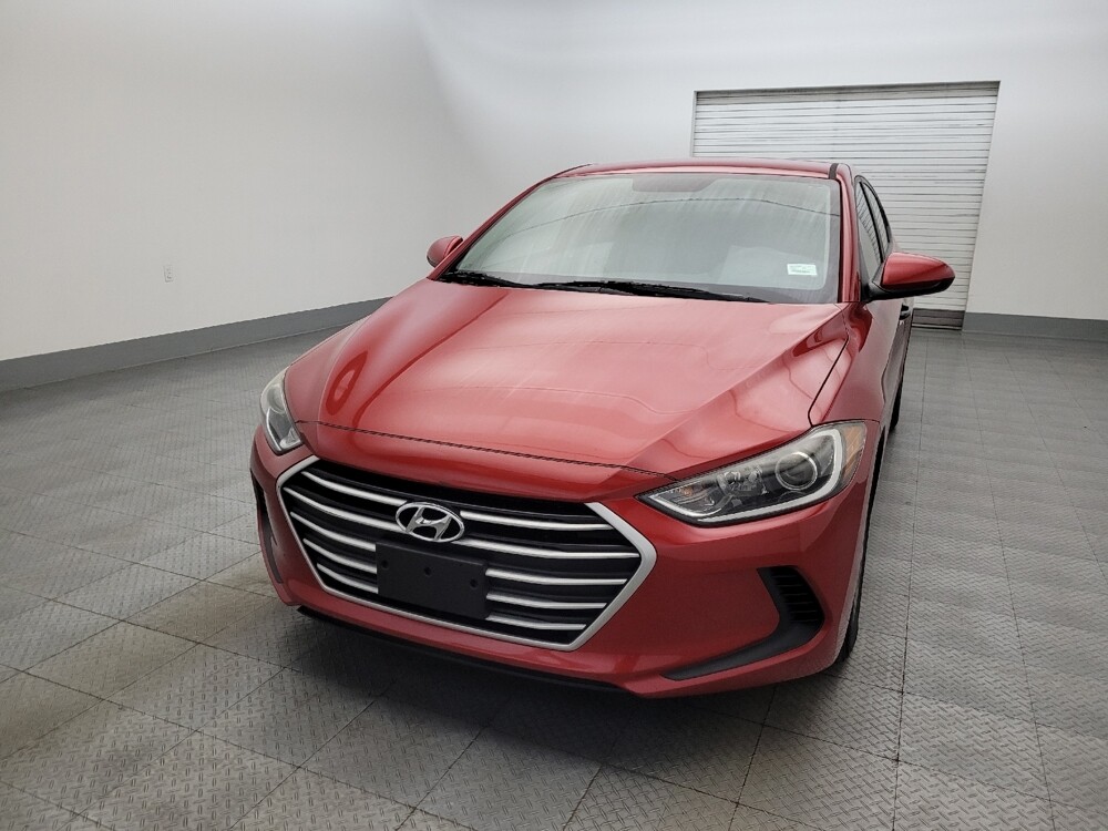 2018 Hyundai Elantra in Glendale, AZ 85301 - 18112520 15
