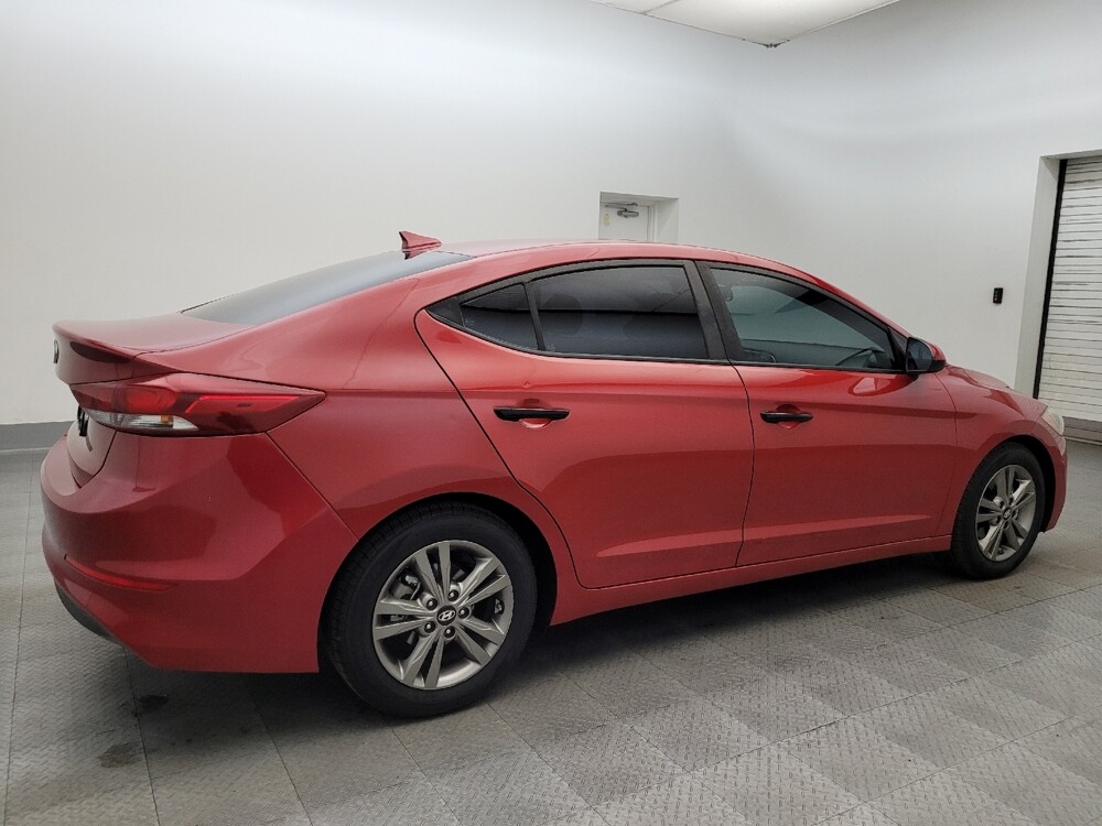 2018 Hyundai Elantra in Glendale, AZ 85301 - 18112520 10
