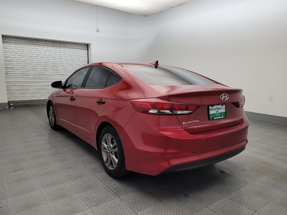 2018 Hyundai Elantra in Glendale, AZ 85301 - 18112520 5