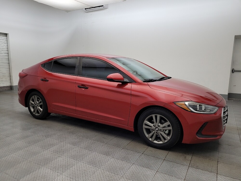 2018 Hyundai Elantra in Glendale, AZ 85301 - 18112520 11