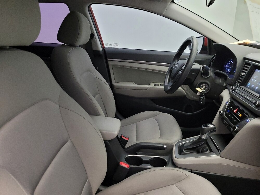 2018 Hyundai Elantra in Glendale, AZ 85301 - 18112520 21