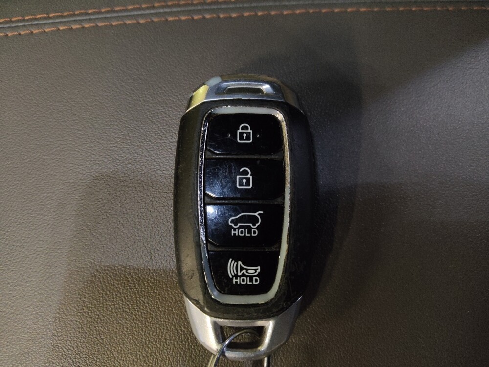 2019 Hyundai Santa Fe in Bradenton, FL 34207 - 18112521 32