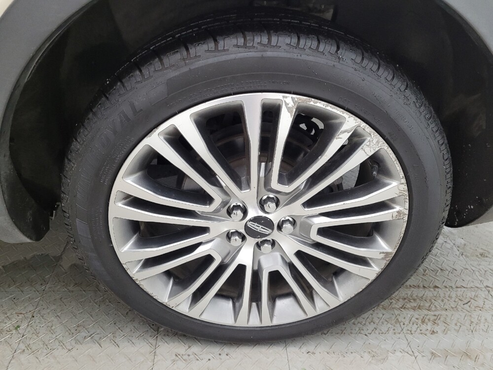 2016 Lincoln MKX in Louisville, KY 40258 - 18112522 31